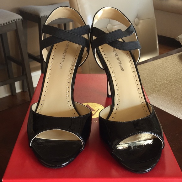 Adrienne Vittadini Shoes - Picture 1 of 6